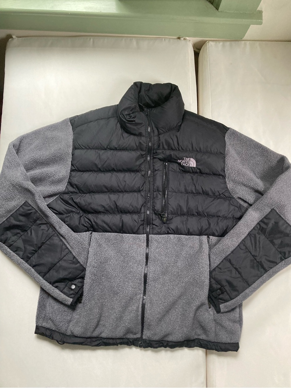The North Face Men’s Two-Tone Black & Gray Puffer Fleece Jacket